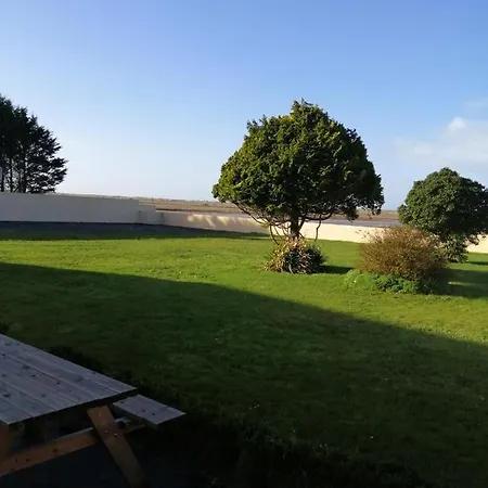 Дом отдыха Le Mascaret 47 B Touristique 3 Etoiles *