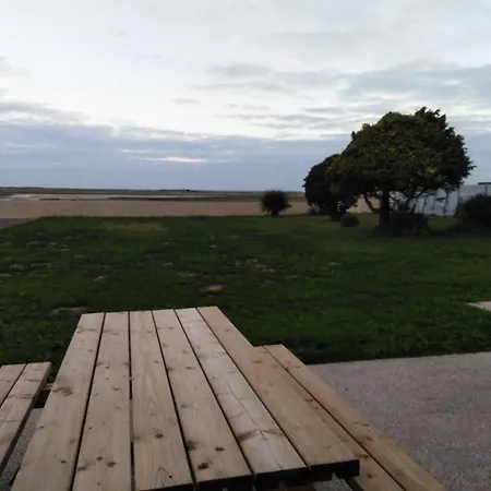 Le Mascaret 47 B Touristique 3 Etoiles * Bricqueville-sur-Mer